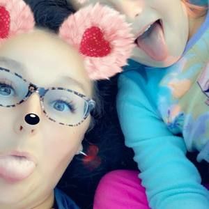 Meet your Posher, Vickie